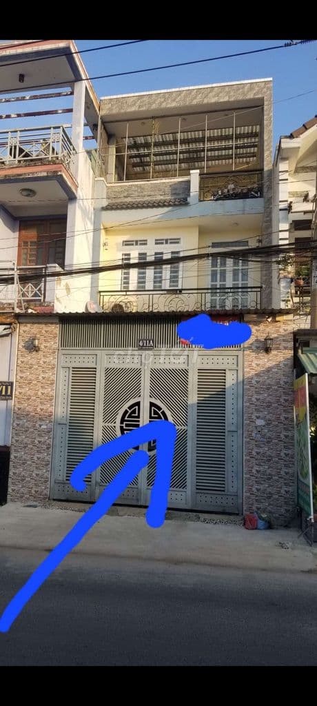 Nhà MT cần bán gấp