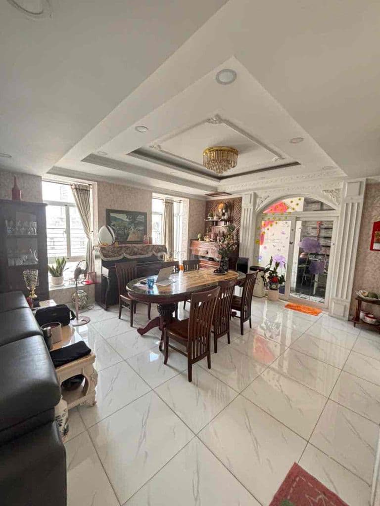 BÁN PENTHOUSE DUPLEX SKY GARDEN 3 PHÚ MỸ HƯNG - TRỆT + LẦU + ST - Ảnh 2