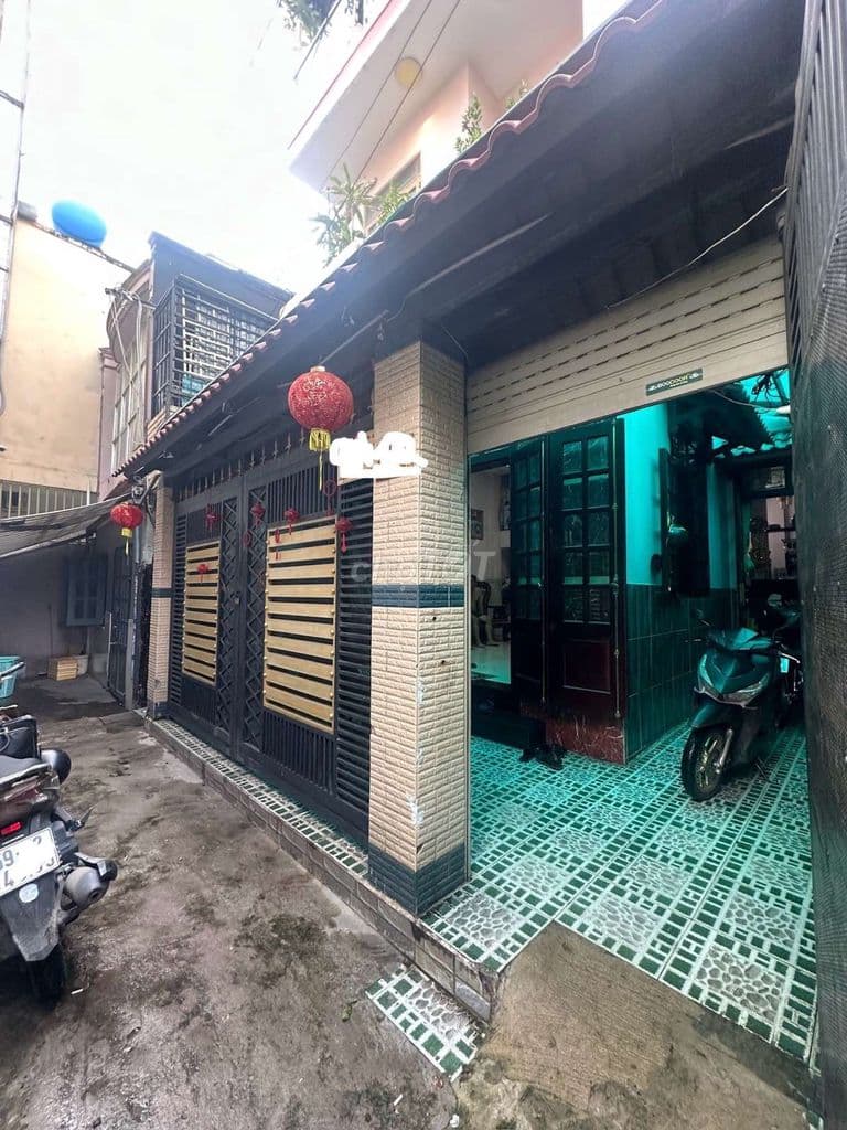 CHỈ 5,4 TỶ NHÀ 3 TẦNG_ 78 M²_5 PN_ CẠNH TTTM GIGAMALL THỦ ĐỨC TPHCM.