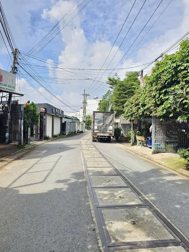 BÁN GẤP 225M2 ĐẤT CỦ CHI,MT đường lớn,KD Đầu tư SHR.GIÁ 1 TỶ 375 - Ảnh 2