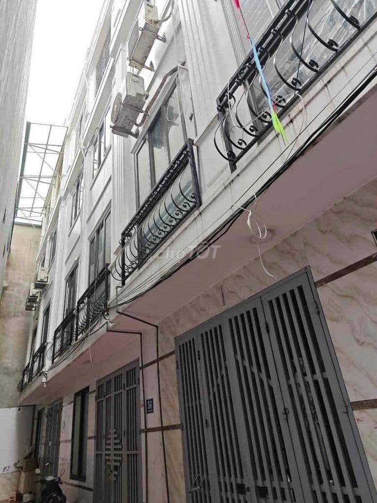 PHIÊN BẢN ĐẶC BIỆT SIÊU HOT PHỐ VỌNG ÔTÔ QUA DỪNG ĐỖ CỬA KINH DOANH . - Ảnh 2