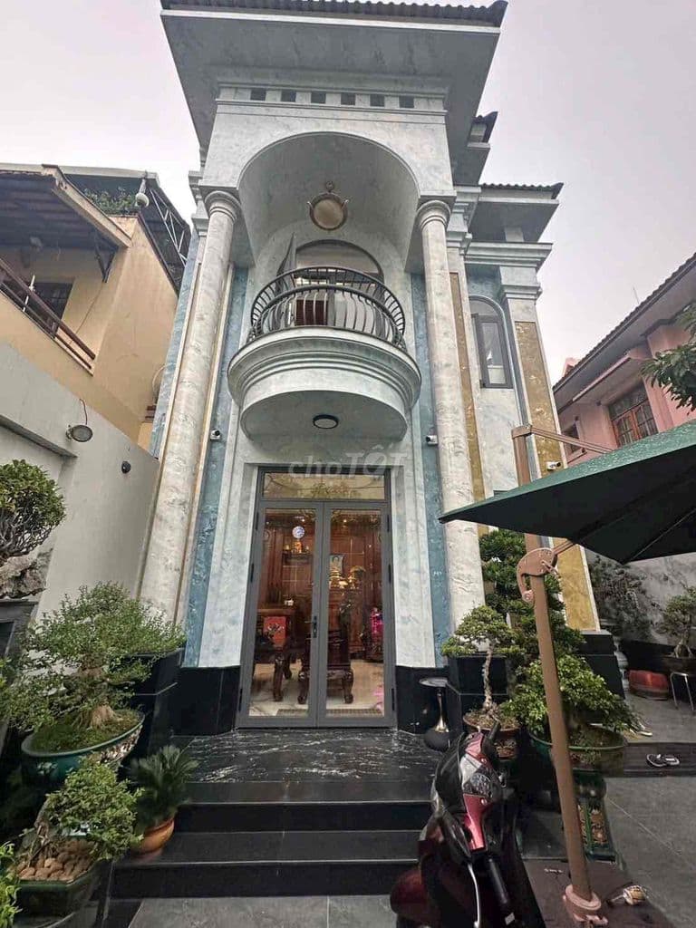 Biệt thự siêu đẹp MTĐNB khu tên lửa. 8x21m , 1lầu giá tốt 23.8tỷ - Ảnh 2