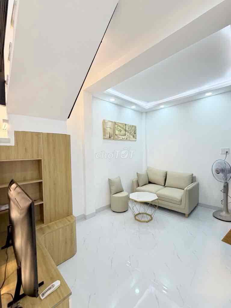 Nhà đẹp - Gần Hoà Bình, Đầm Sen - Sát Quận 11 đi 5 phút 👉chỉ hơn 4tỷ