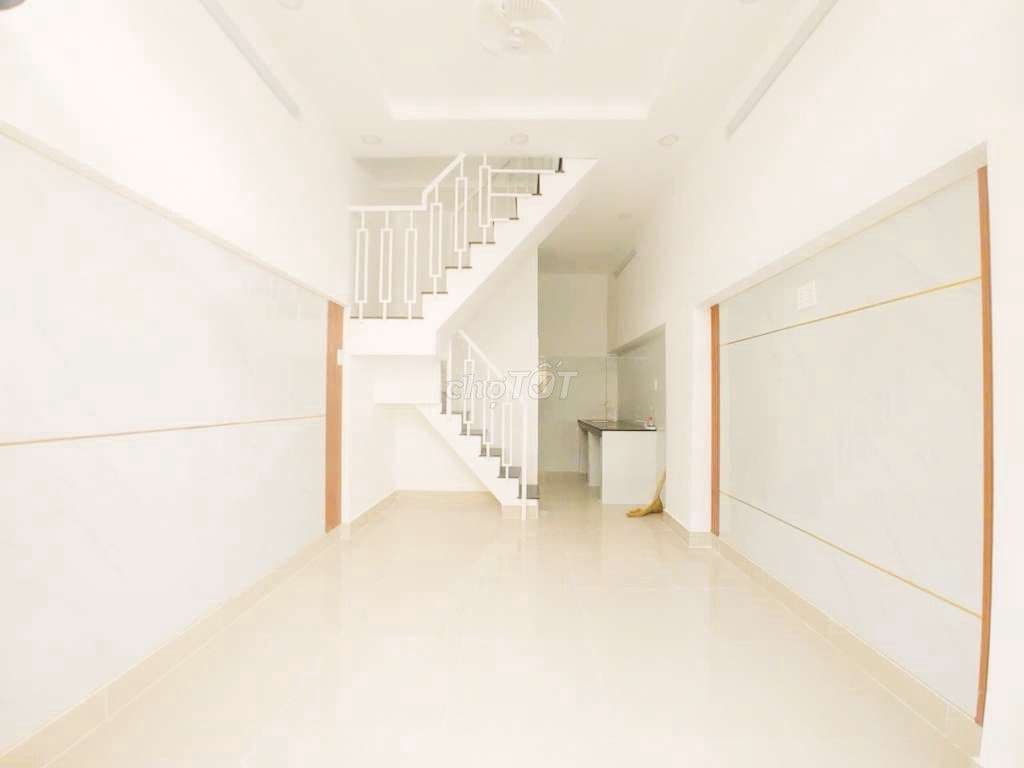 BÁN NHÀ QUẬN 6, ĐƯỜNG KINH DƯƠNG VƯƠNG, 2 TẦNG, NHÀ ĐẸP VÀO Ở NGAY - Ảnh 2