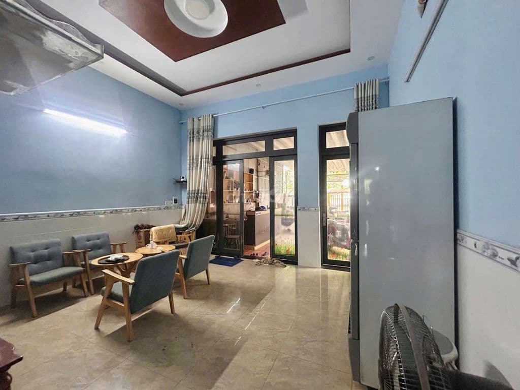 Chính chủ bán nhà mặt tiền đường 311 Hiệp phú Q9, 90m2 5*18, 7,3 tỷ - Ảnh 2