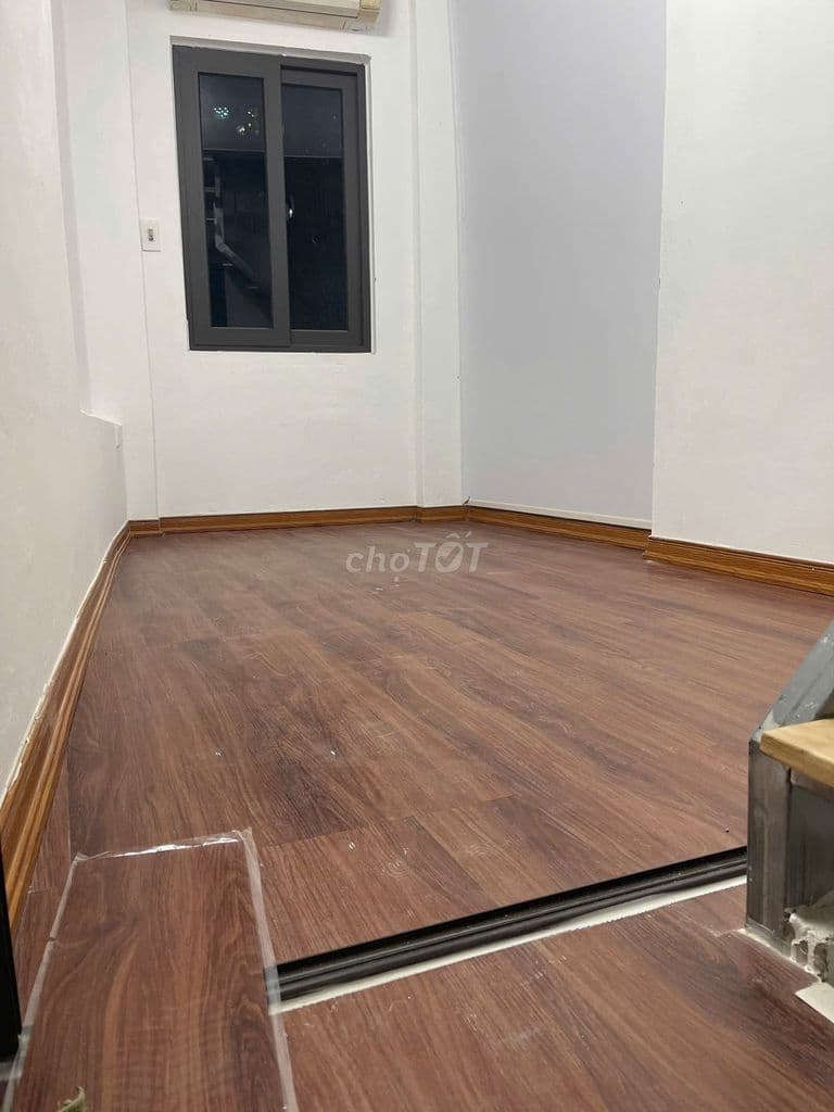 em cần bán nhà chính chủ thụy khuê 2 tỷ 5 ( không tiếp môi giới)