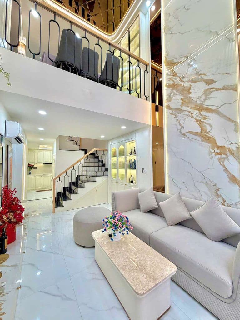 GIẢM 1,2 TỶ, BÁN GẤP NHÀ PHÙNG V. CUNG, PN . XE HƠI ĐỖ CỬA - Ảnh 3