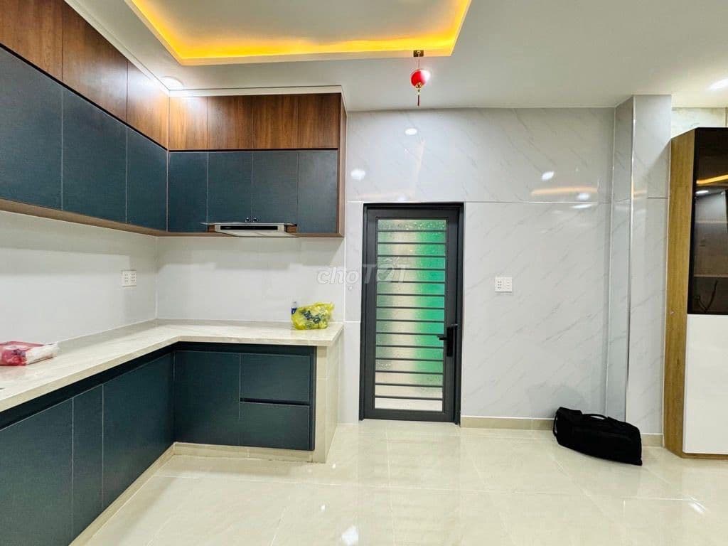 4 x 11 - TRỆT 1 LẦU, Ở NGAY - NGUYỄN VĂN KHỐI, QUANG TRUNG, Gò Vấp - Ảnh 2