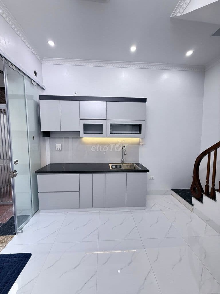 Siêu hiếm Kim Mã 20m2, 3T, 10m ra mặt phố, full nội thất - Ảnh 2