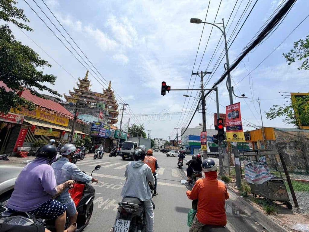 Mặt tiền TL48 diện tích ngang 6,8m giá ngộp - Ảnh 2
