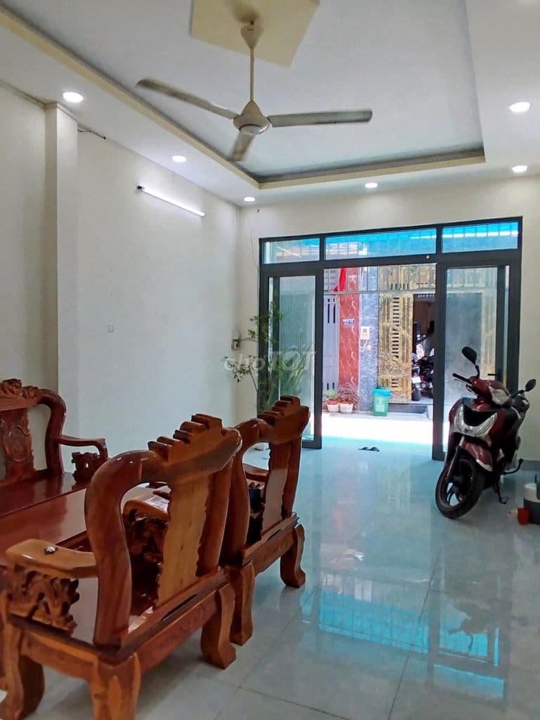 Bán nhà hẻm 4m Tân Kỳ Tân Quý, dt 4mx16m, 1 lầu, ( gần chợ Gò Xoài) - Ảnh 2