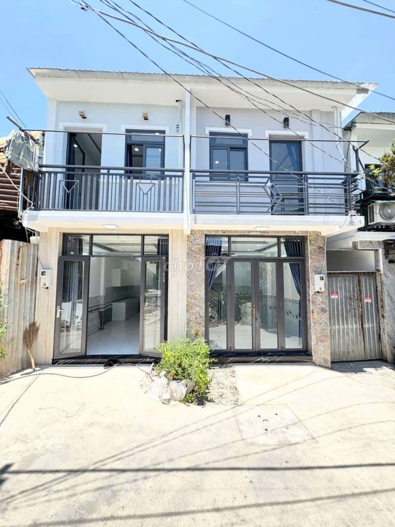 Nhà hẻm xe hơi - Ảnh 2