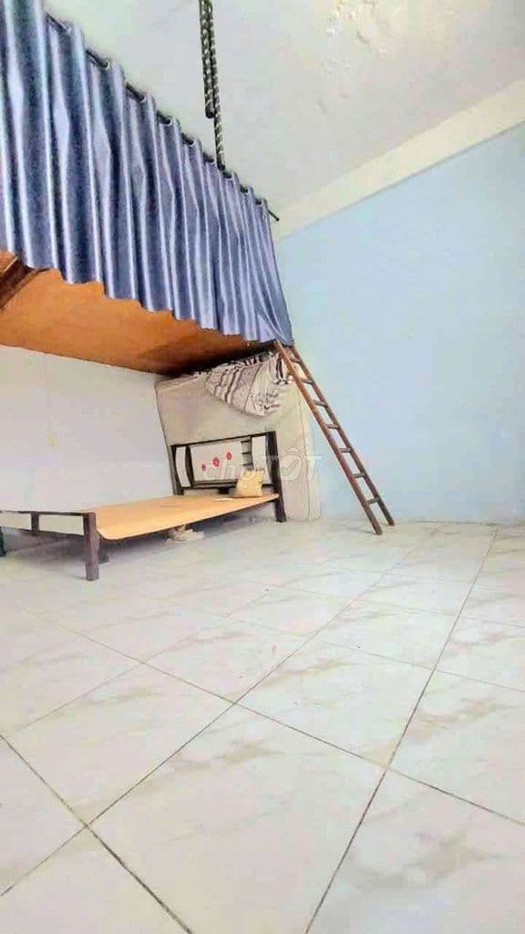 Cần bán gấp c/cư 2 phòng ngủ, tân bình