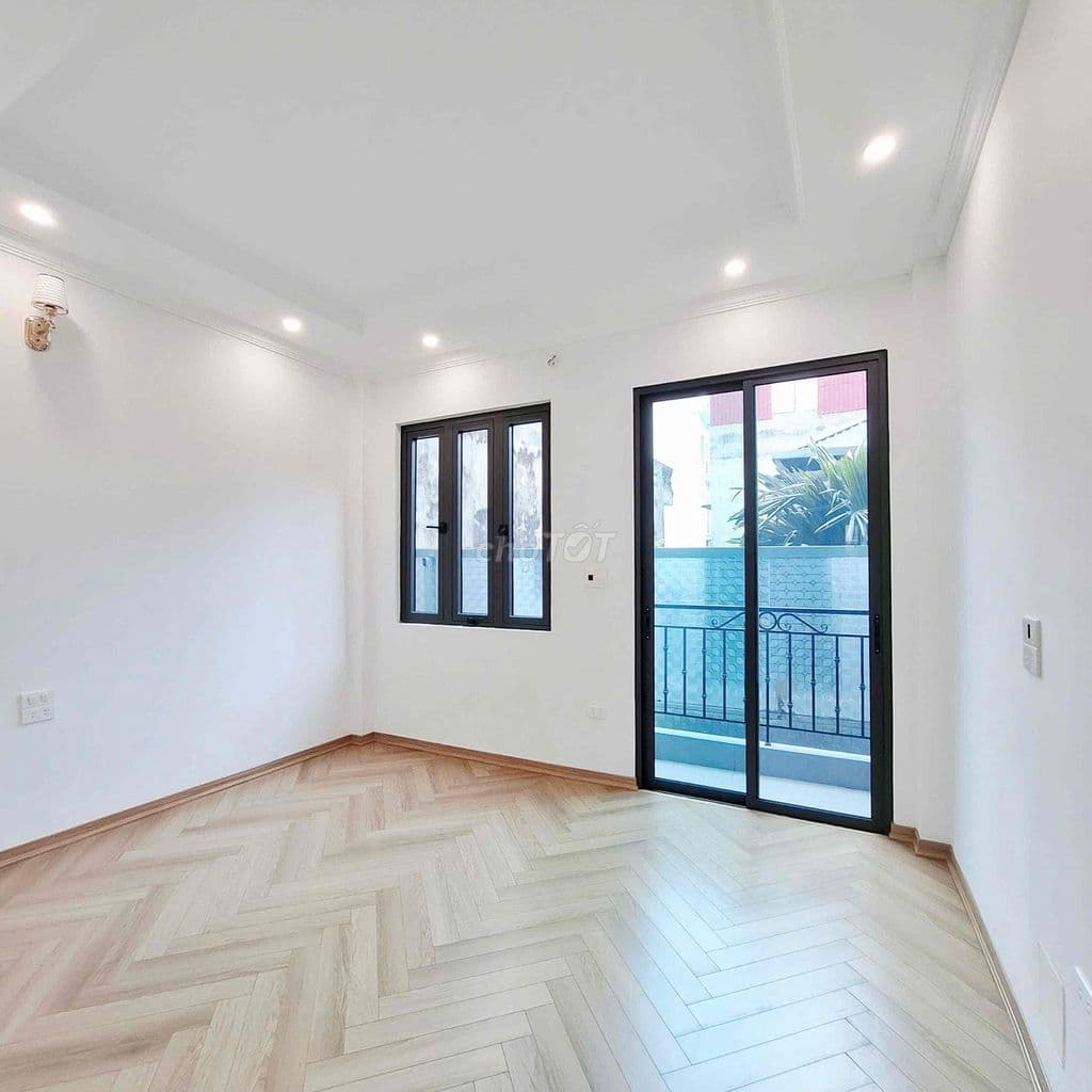 Bán nhà Thịnh Liệt Hoàng Mai 6 tầng thang máy, dt 60m2, gara ô tô. - Ảnh 3
