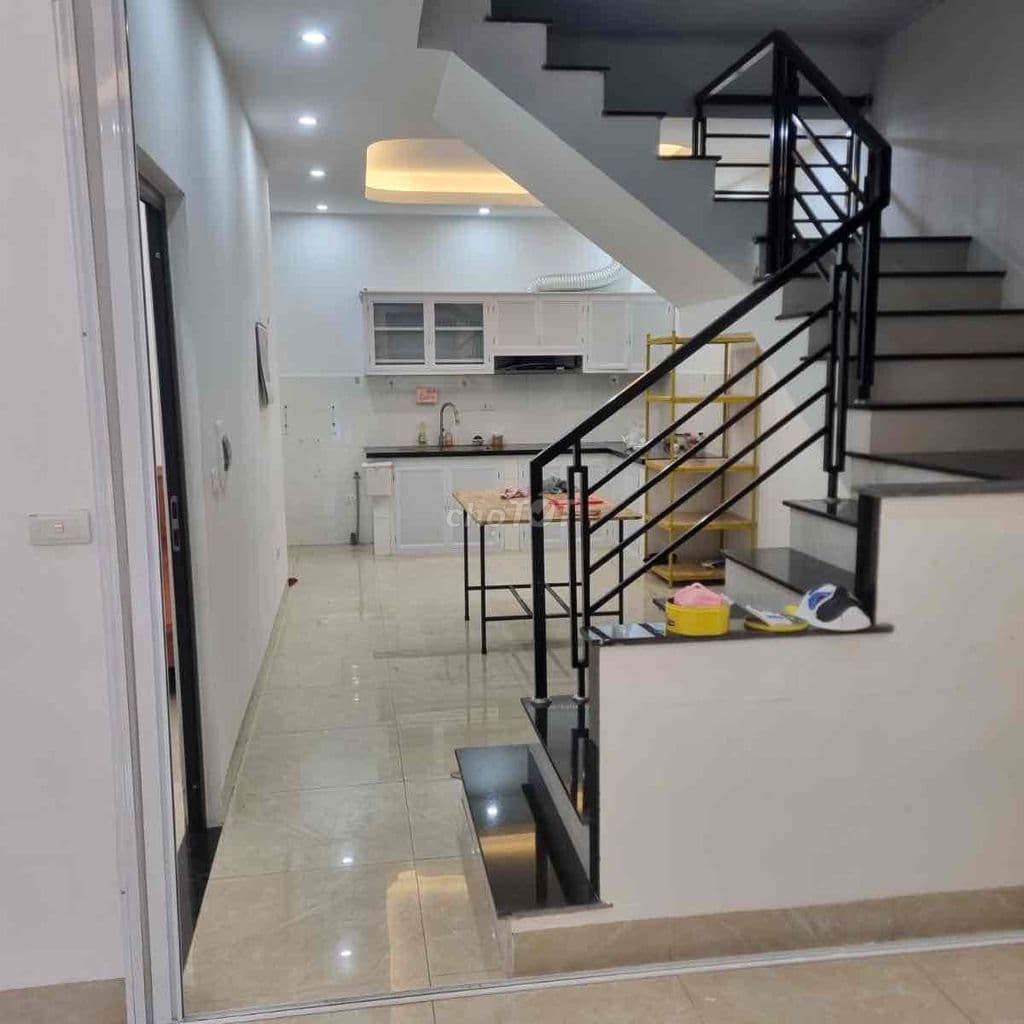 Tầm 30tr/m2 có nhà đẹp Định Công Hạ-Oto 20m-85m; C4; MT6m; Thang chờ - Ảnh 3