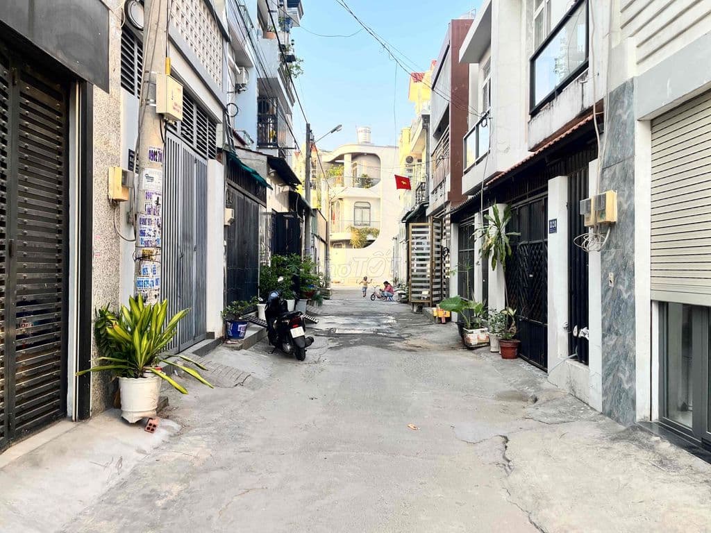 SIÊU PHẨM NHÀ MỚI 100% - 4 TẦNG – ĐƯỜNG 10 - HIỆP BÌNH PHƯỚC 👉 Giá chỉ