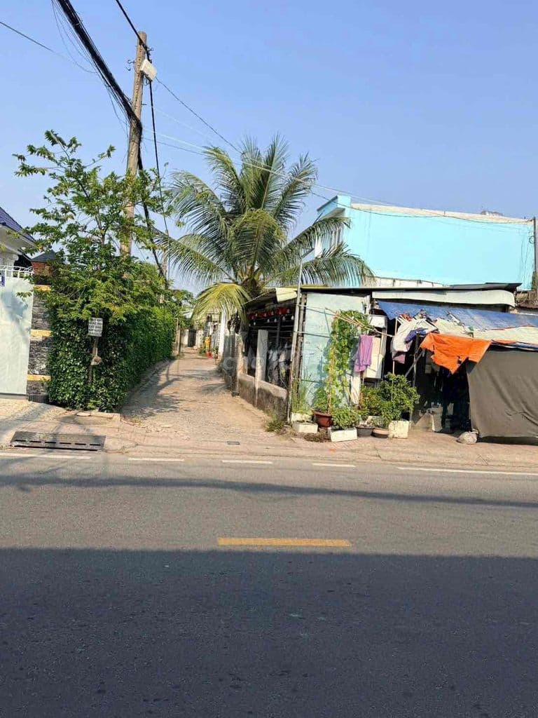 4,3 x18 mat tien/ Trần Thị Bốc