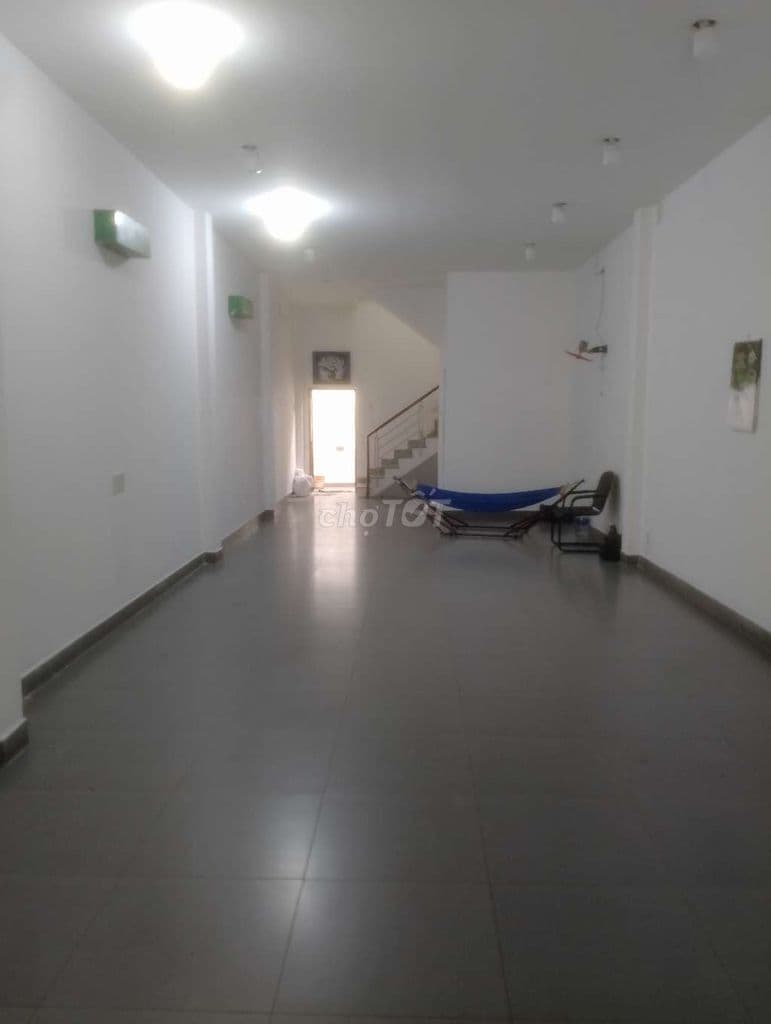 Nhà Gò Vấp 5 x 12 . Trệt 2 lầu . Hẻm xe hơi - Ảnh 2