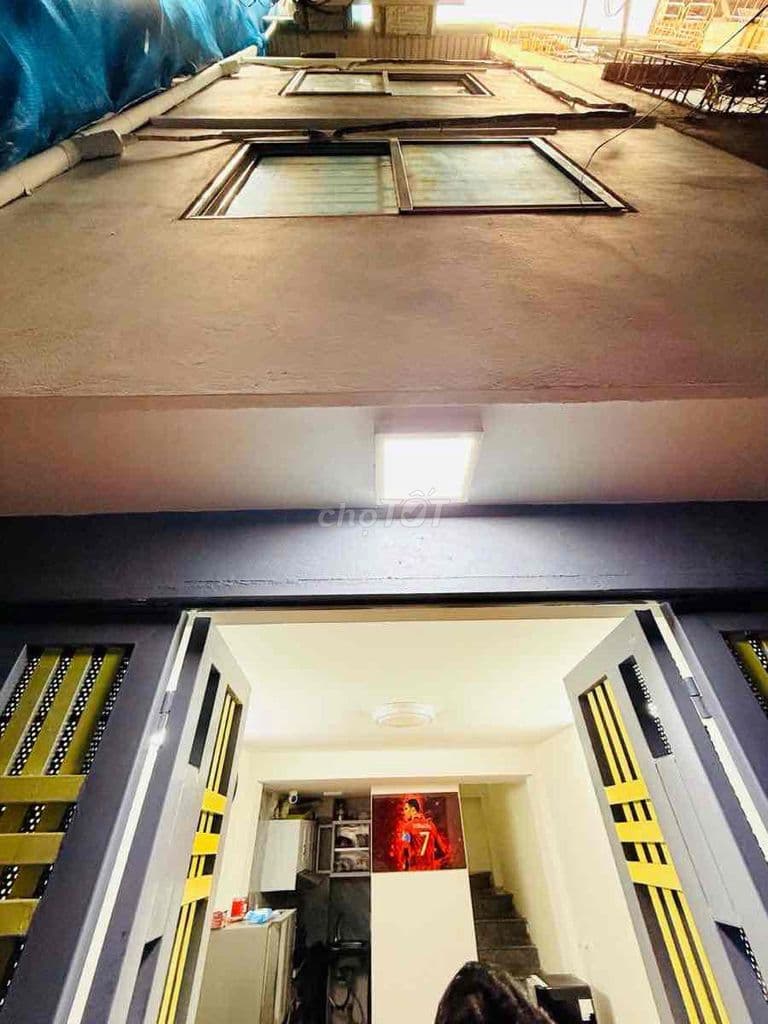 NHÀ HIẾM PHỐ HOT TRẦN ĐẠI NGHĨA FULL CÔNG NANG NỘI THẤT TIỆN IC Ở NGAY