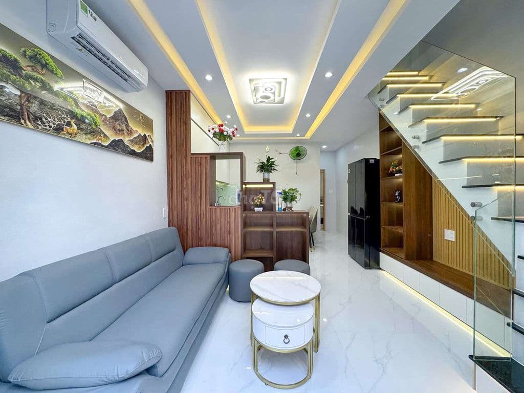 Nhà Mới Đẹp 4m x 11m, 2 Tầng Full Nội Thất, Huỳnh Tấn Phát Q7 - Ảnh 3