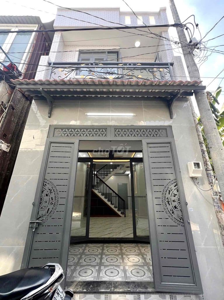 Bán Nhà Gần Chợ Ấp 1 Đường Công Nghệ 4*13m Lầu 3 PN 2 WC Tân Vĩnh Lộc