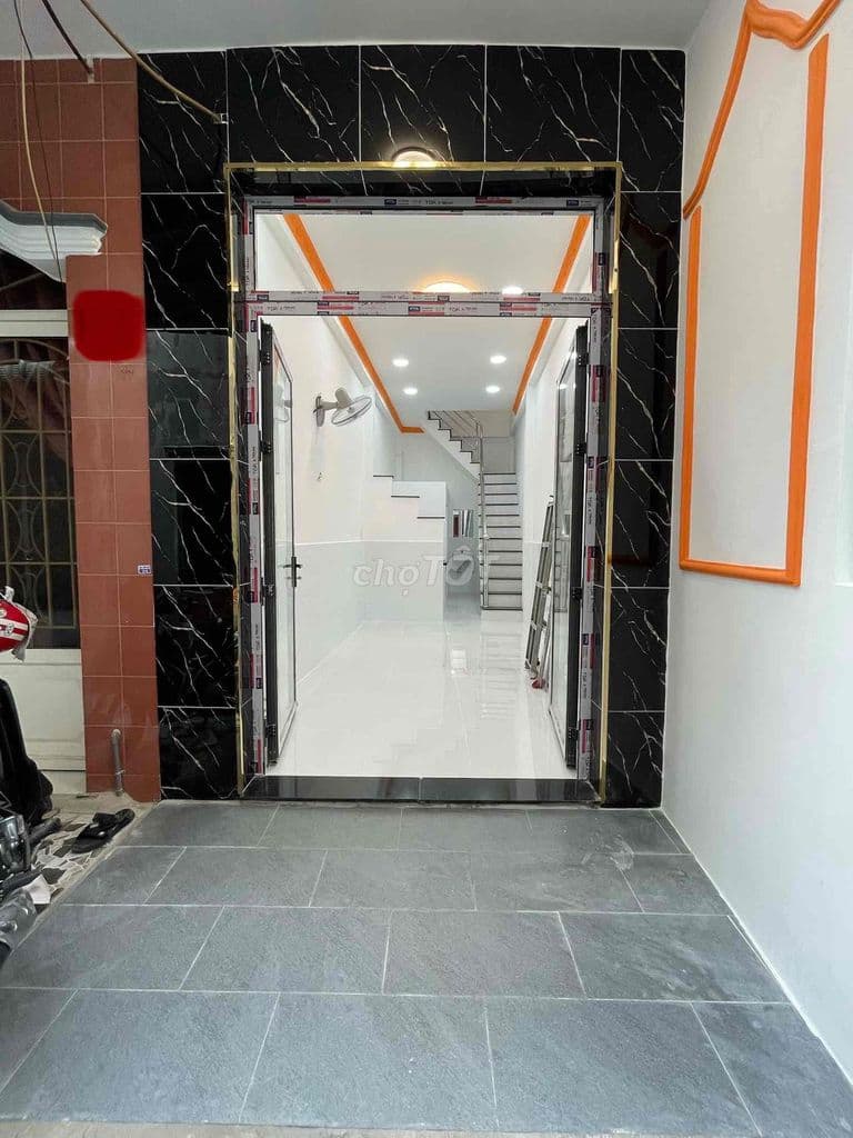 Nhà 2,8x9m 1 lầu 2pn ban công rộng, Nhà Mới dọn vào ở liền