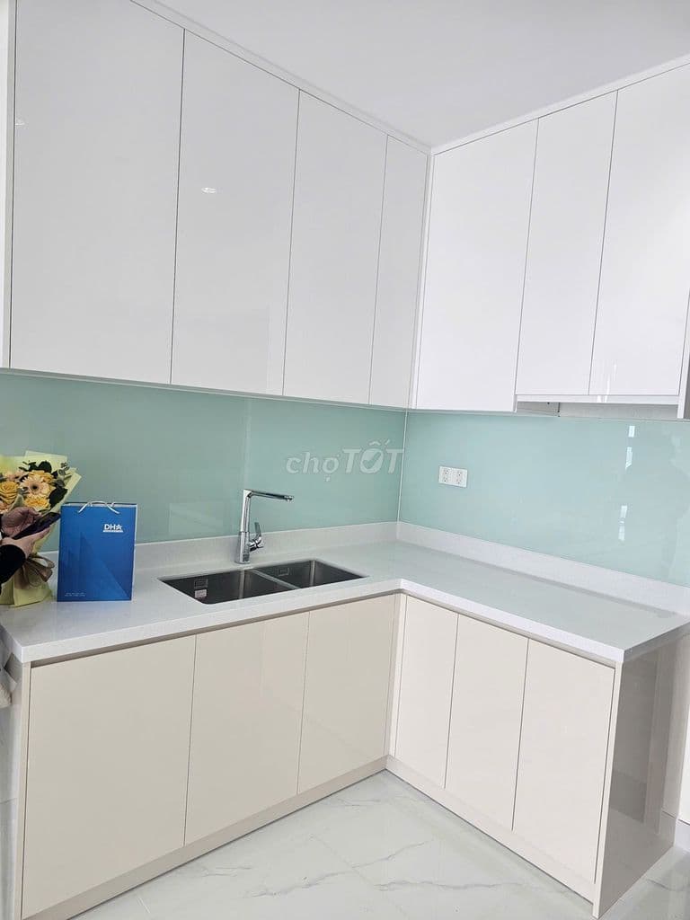 Bán căn 2PN 2wc view hồ bơi + bến bình đông - Ảnh 3