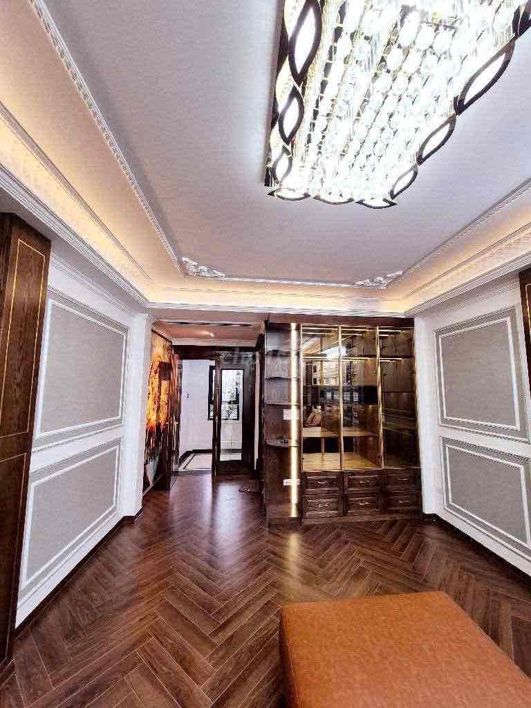10.8TỶ - 50m2 - 5 tầng BÁN NHÀ LÒ ĐÚC RẺ KHU VỰC