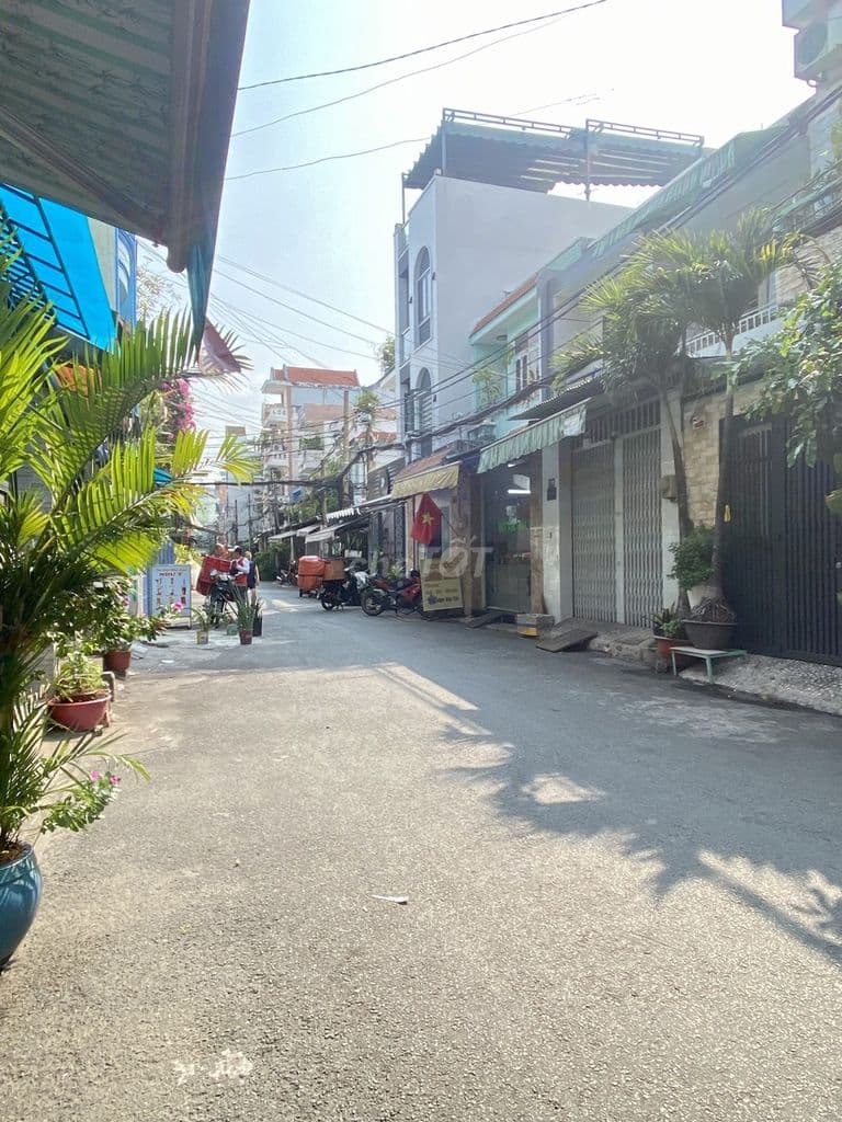 🚨 HXH THIÊN PHƯỚC – 3 TẦNG – 4PN – CHỈ 5.6 TỶ, SÁT Q10! - Ảnh 2