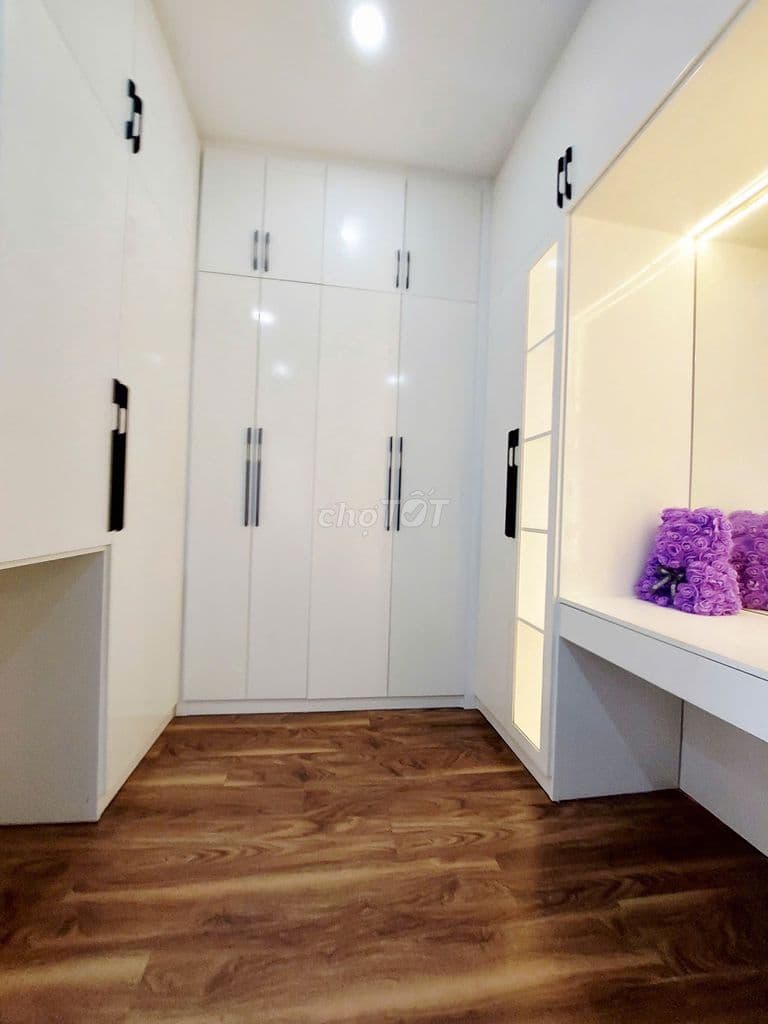 BÁN NHÀ ĐẸP – HẺM 3 GÁC GẦN MẶT TIỀN PHẠM THẾ HIỂN,P4 QUẬN 8