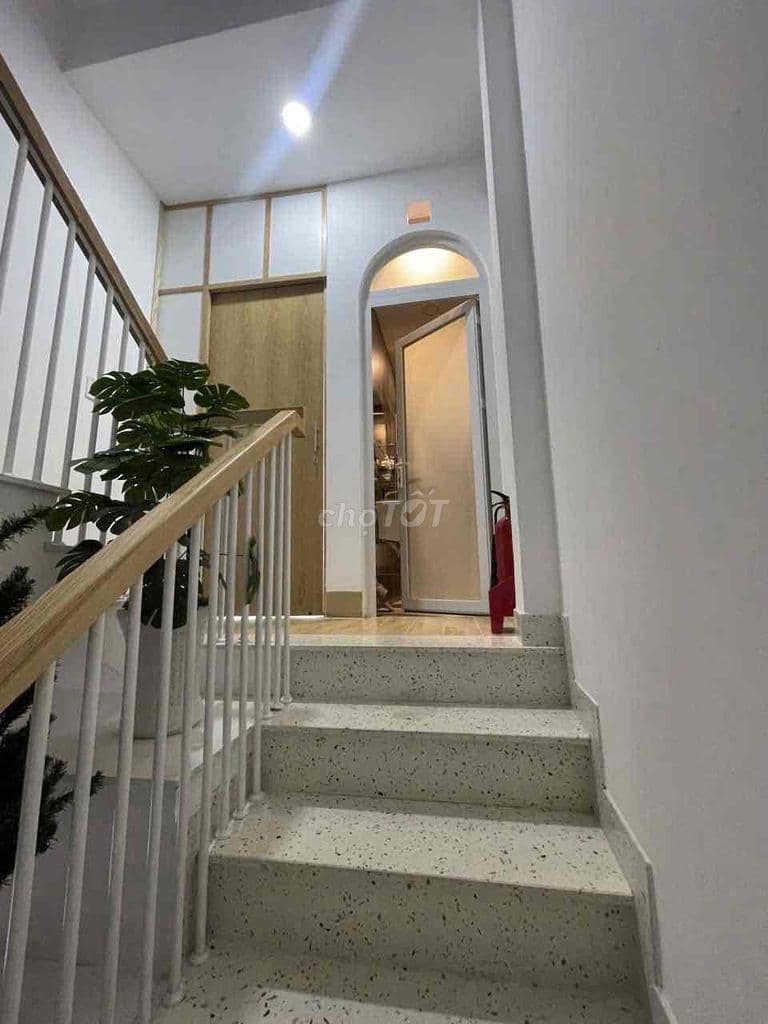 Nhà xe tải đẹp - Ảnh 2