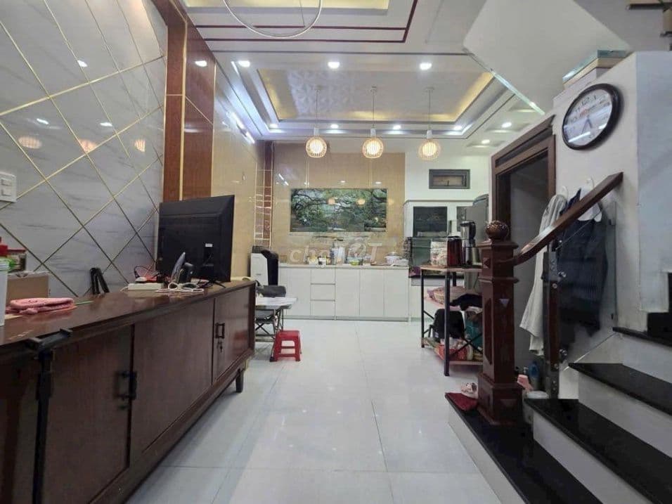 Nhà mới 4 tầng - 5x10 - gần KDC mới SG - đường 8m - thông tứ tung - Ảnh 2