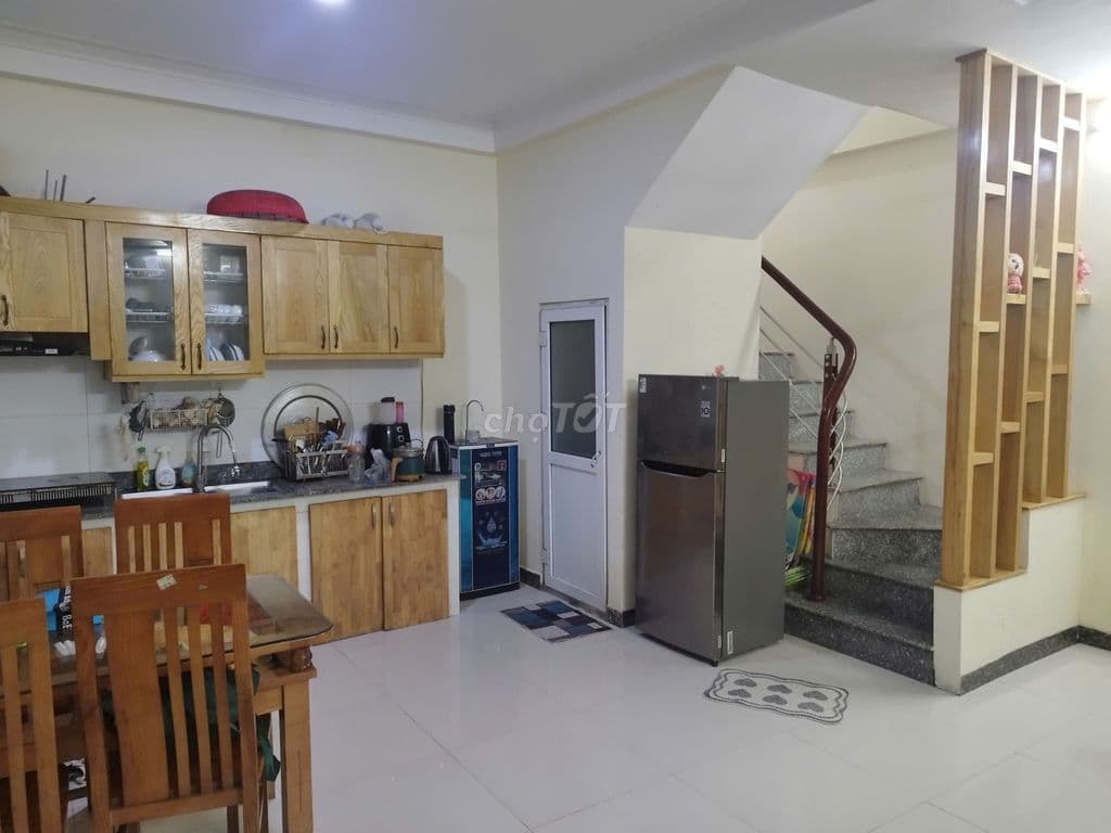 CHÍNH CHỦ BÁN NHÀ 3 TẦNG – NHỎ XINH, Ở NGAY – FULL NỘI THẤT - Ảnh 3