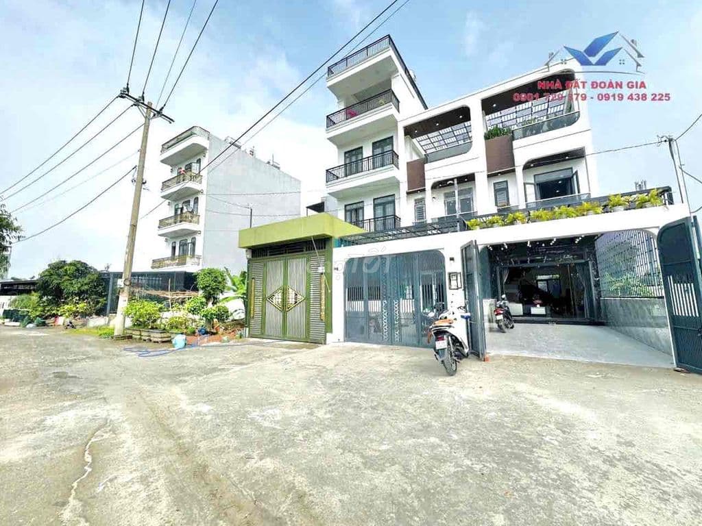 Cặp nhà 4m x 25m/căn mặt tiền bờ sông Vàm Thuật đường Hà Huy Giáp - Ảnh 2