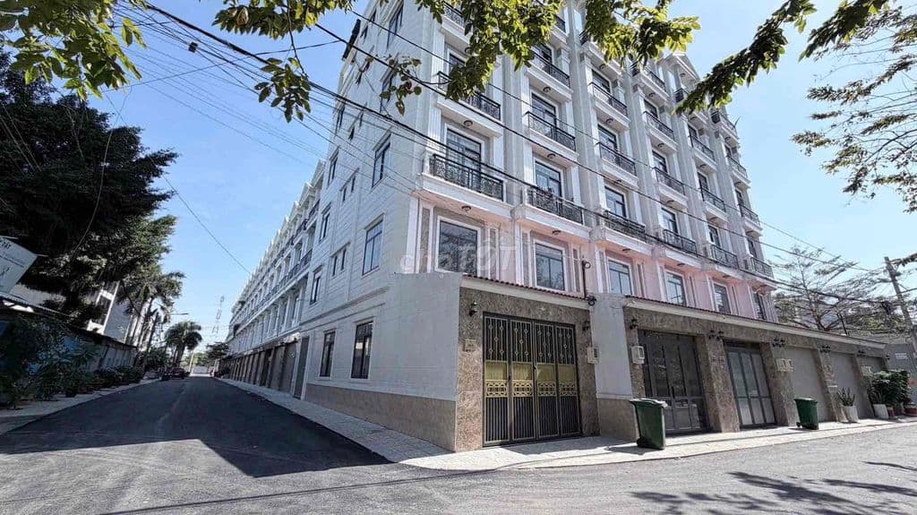 NHÀ PHỐ 4 TẦNG VEN SÔNG SG - SÁT MẶT TIỀN QL13- KDC ĐỒNG BỘ ĐẸP AN NIN - Ảnh 2