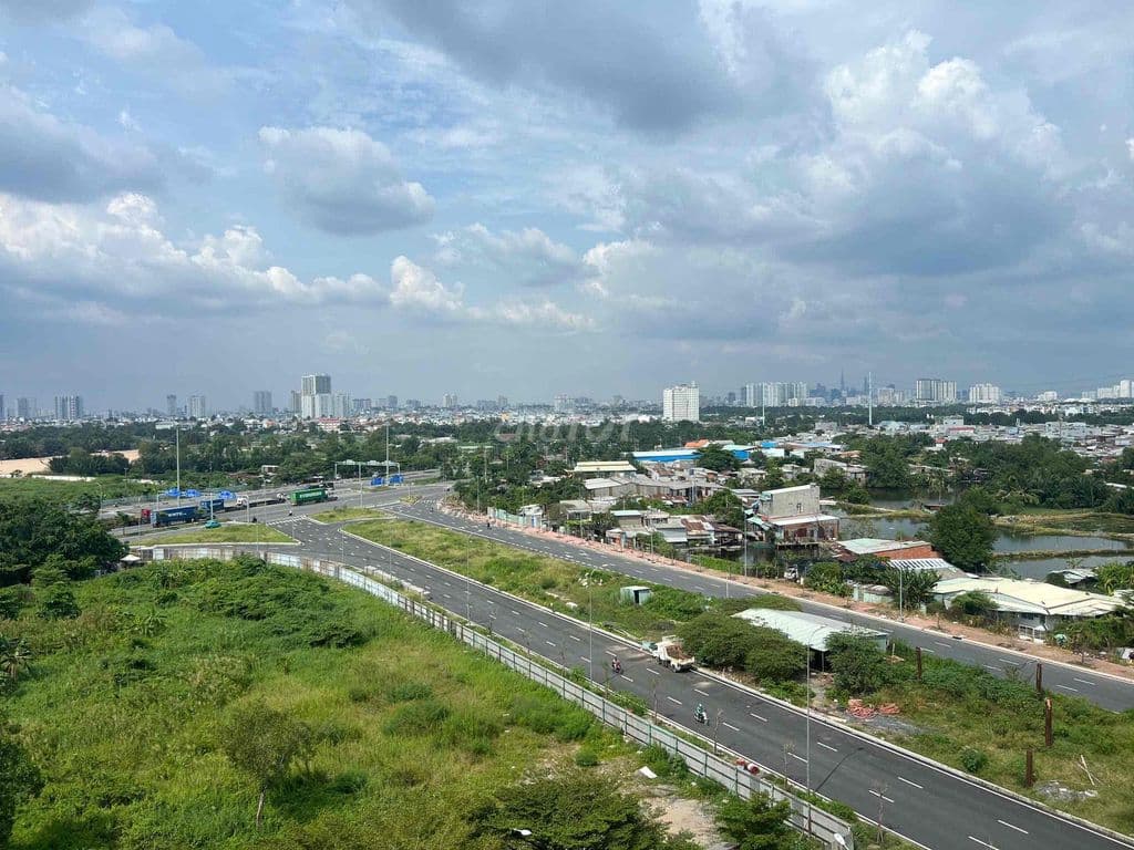 Bán chung cư Nguyễn Văn Linh