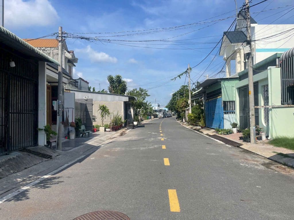 Cần bán gấp lô đất ngay thị trấn cho con gái học đại học 139m2 giá 599 - Ảnh 2
