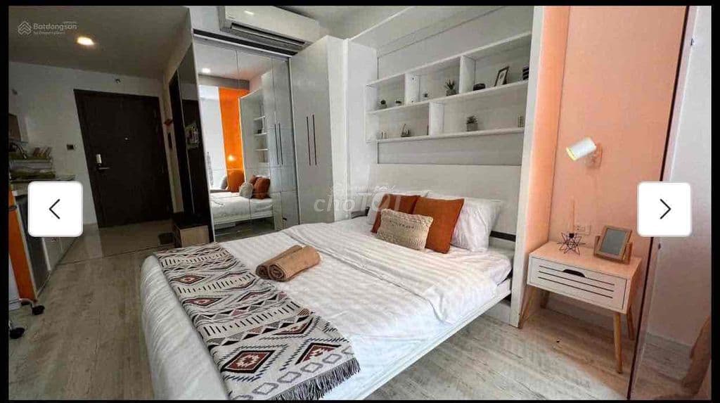 Căn hộ studio Saigon Royal đầy đủ nội thất