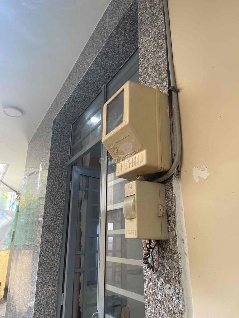 KẸT TIỀN CẦN BÁN NHÀ( Giá thương lượng) - Ảnh 2