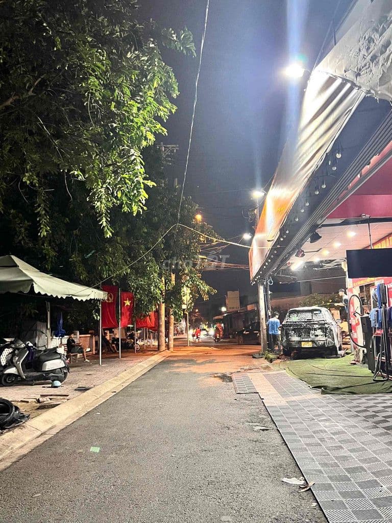 🍀 TRUNG TÂM HIỆP PHÚ, Q9 – HẺM XE HƠI – NHÀ ĐẸP 3 TẦNG – 56M2 💰 CHỈ: 5 - Ảnh 2