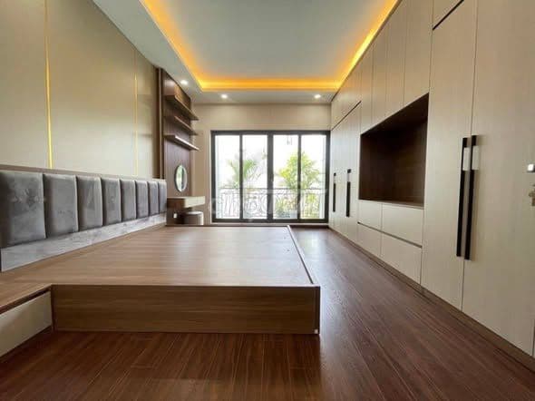 Bán Nhà Đất Thanh Trì 70.5m² giá 7.95 Tỷ