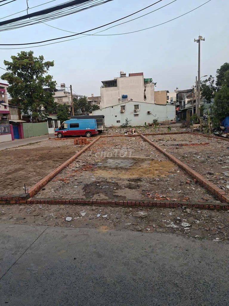 Đất 5x20,5 đường betong 7m thông / Tô Ký