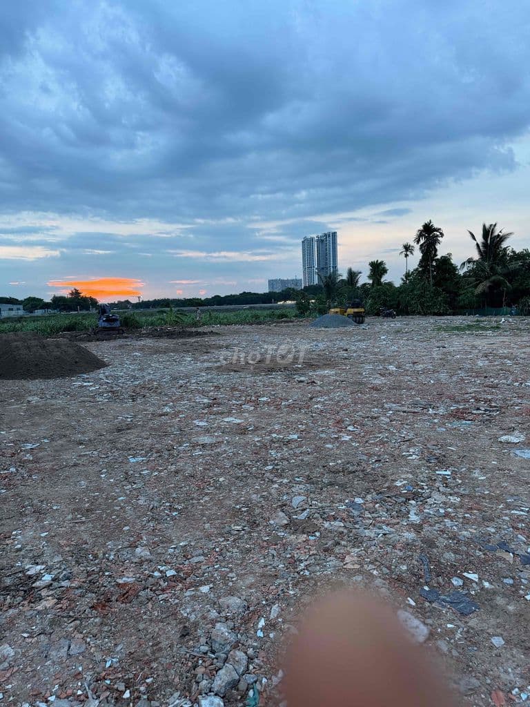 BÁN ĐẤT QUẬN 12 Ở 1/ VEN SÔNG SÀI GÒN