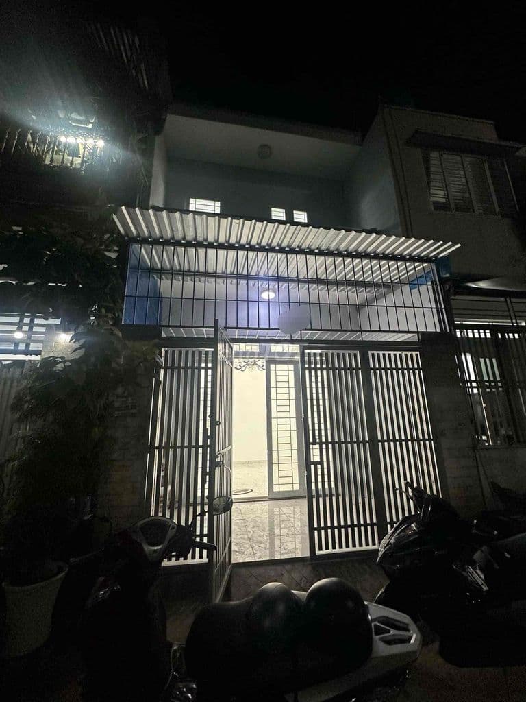 Bán nhà hẻm LK 5-6, 58m2 1 lầu BHHB, 3pn, 2wc giá 4tỷ4 Tl