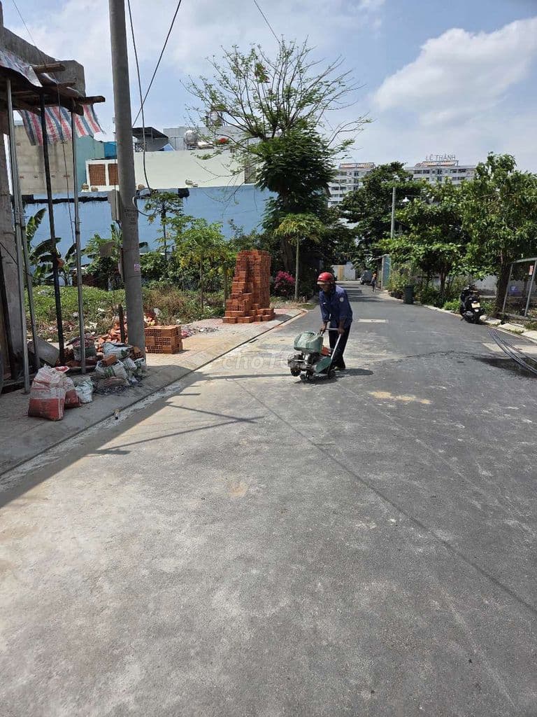 Nhà hẻm nhựa có lề 131 ADV p.An Lạc - Ảnh 2