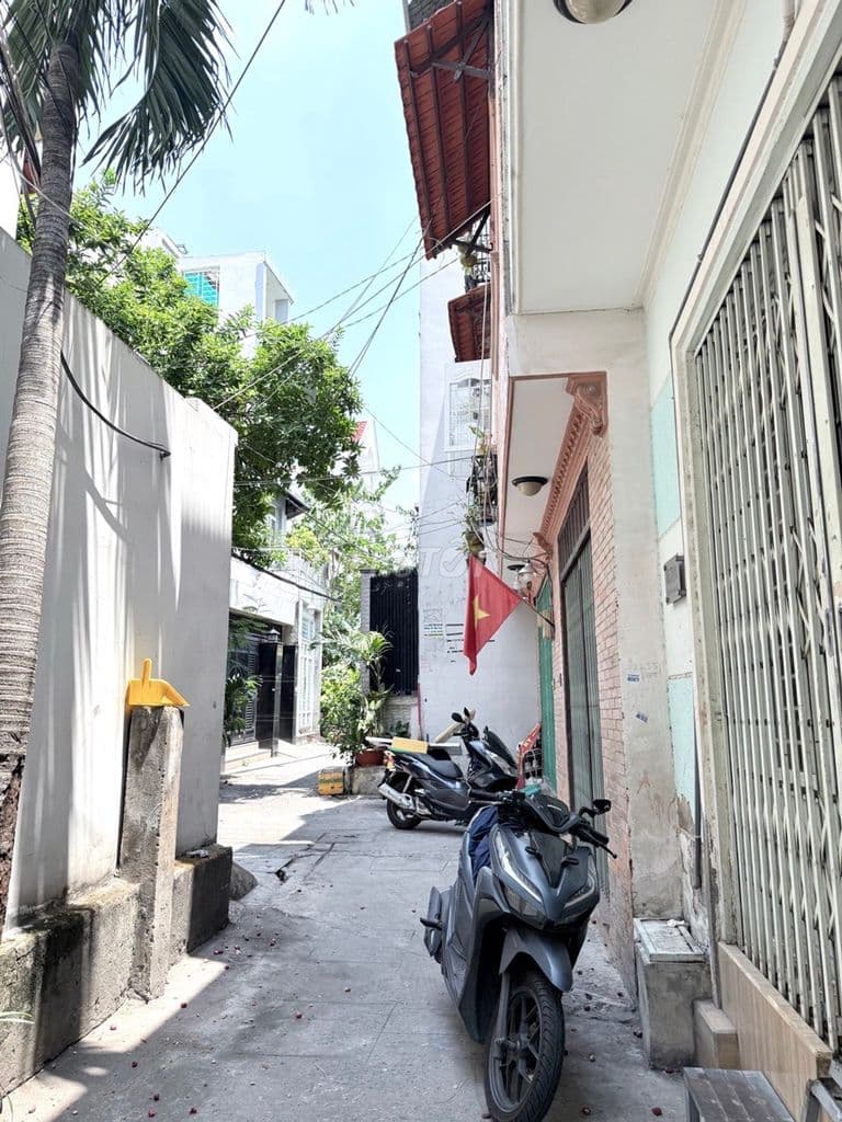 Bán nhà 2 tầng kiên cố Ngay đường Xô Viết Nghệ Tĩnh giá nhĩnh 5 tỷ.