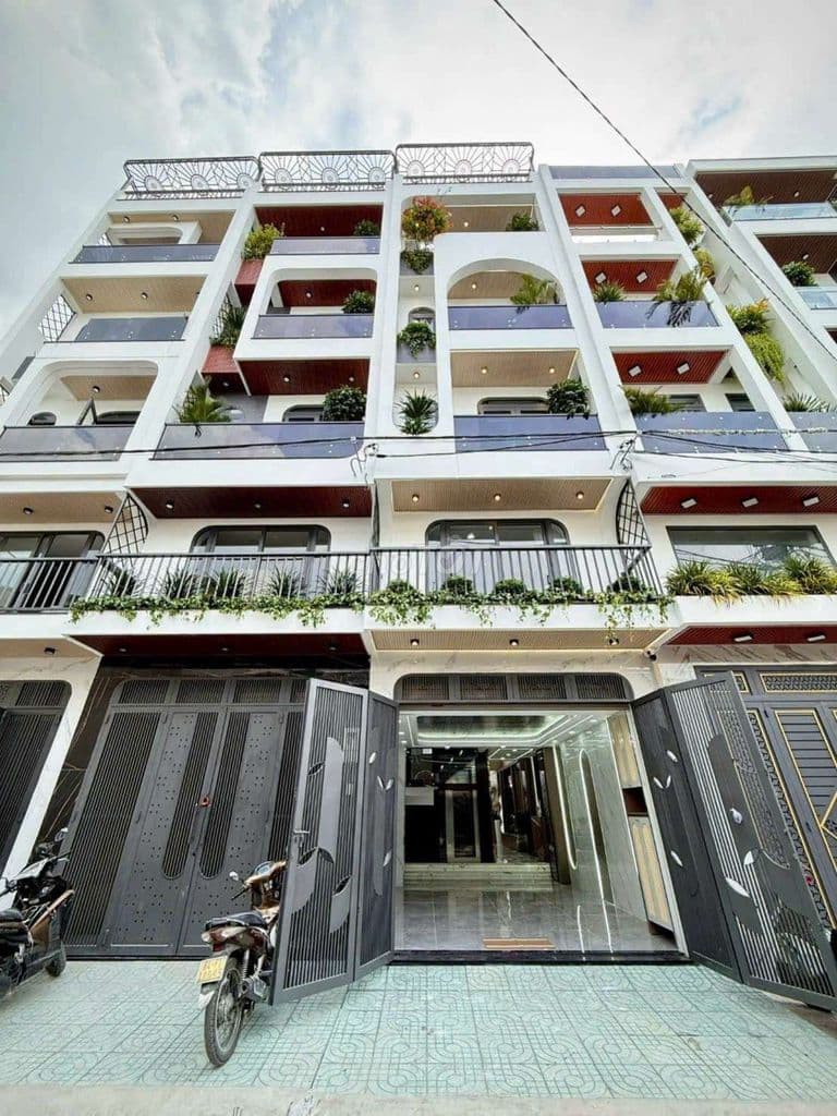 Nhà đẹp Luxury hiện đại 4x16m 1lững 3 lầu Đường 8m Thạnh xuân 25