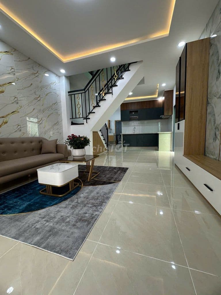 Chính Chủ bán 159/27 Trần Quốc Thảo.Nhà Đẹp 2 Tầng.Full nội thất 6.35T