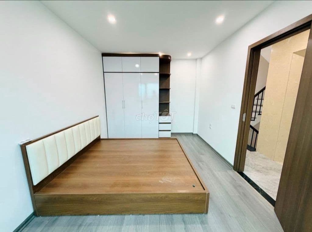 Nhà Thạch Bàn 35m2 x 6 tầng, thang máy, full nội thất, 8.5 tỷ - Ảnh 3