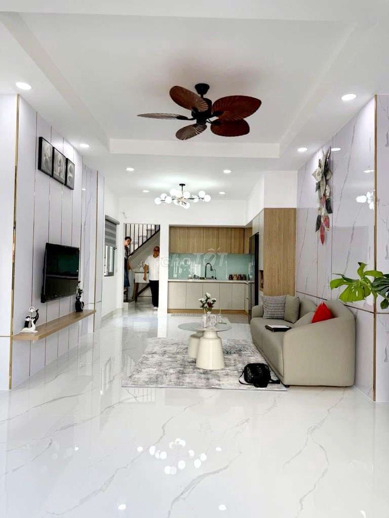 NHÀ ĐẸP Ở LIỀN HẺM XE HƠI NGUYỄN SƠN, VĂN CAO - 56M2 CHỈ 7 TỶ XÍU - Ảnh 2